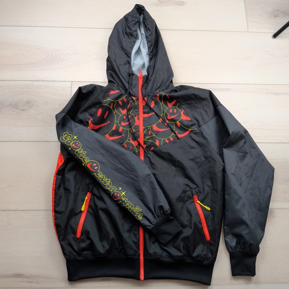 Nike Go The Extra Smile Windrunner Woven Jacket Black Orange Mens S DQ3526-010